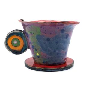 dekorative-Keramik-Tasse-handgemacht
